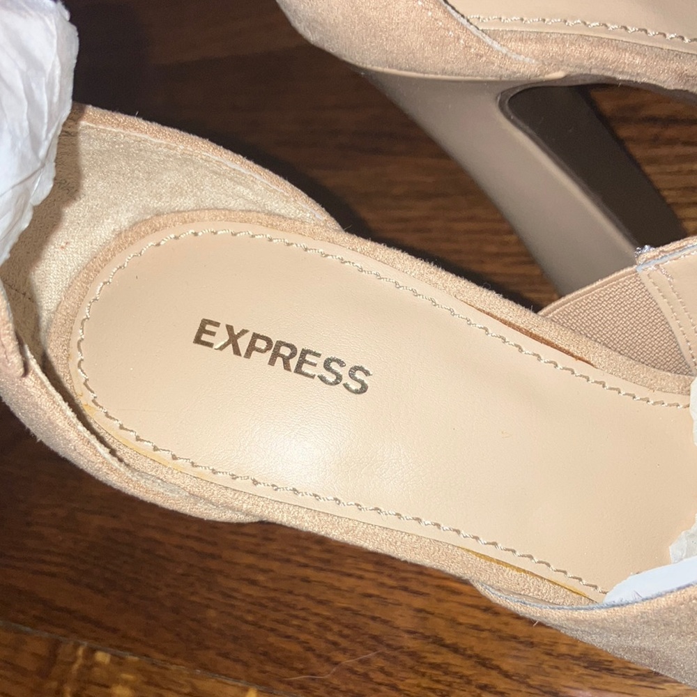Express Nude Platform Heels - Picture 4 of 8